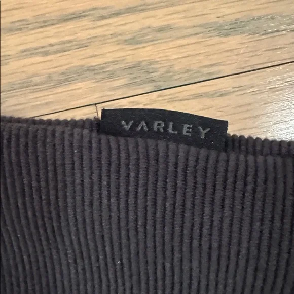 Varley Vine Pullover - Picture 12 of 13